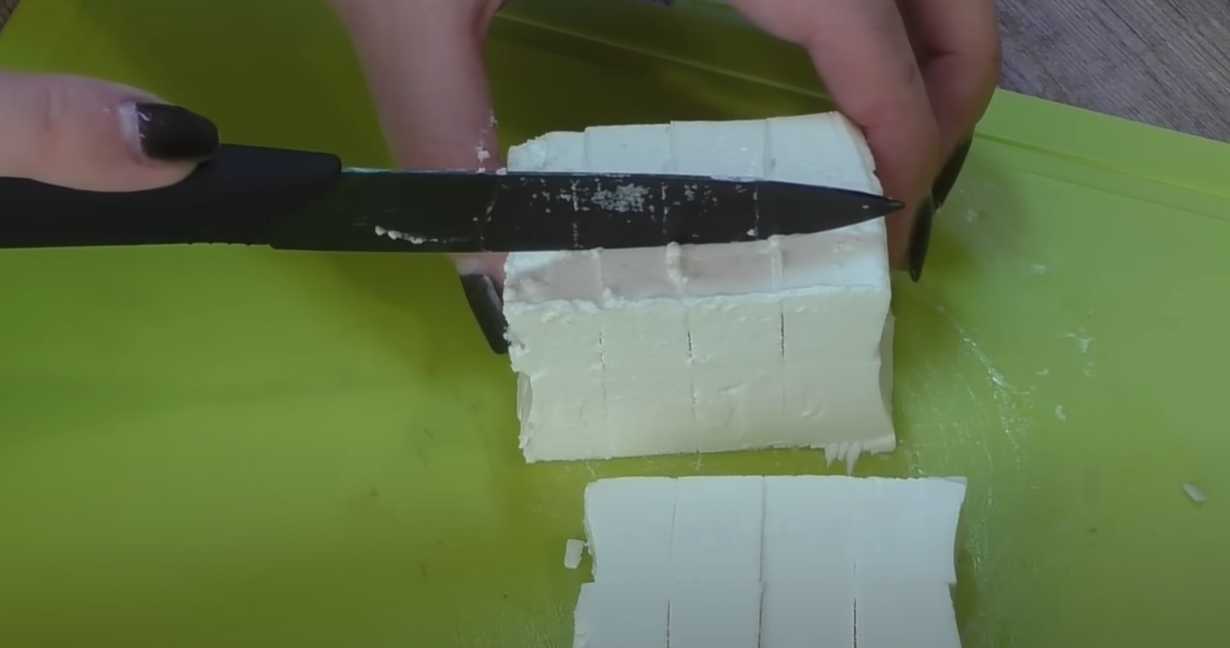 Salade grecque à la feta et aux olives - Étape 5