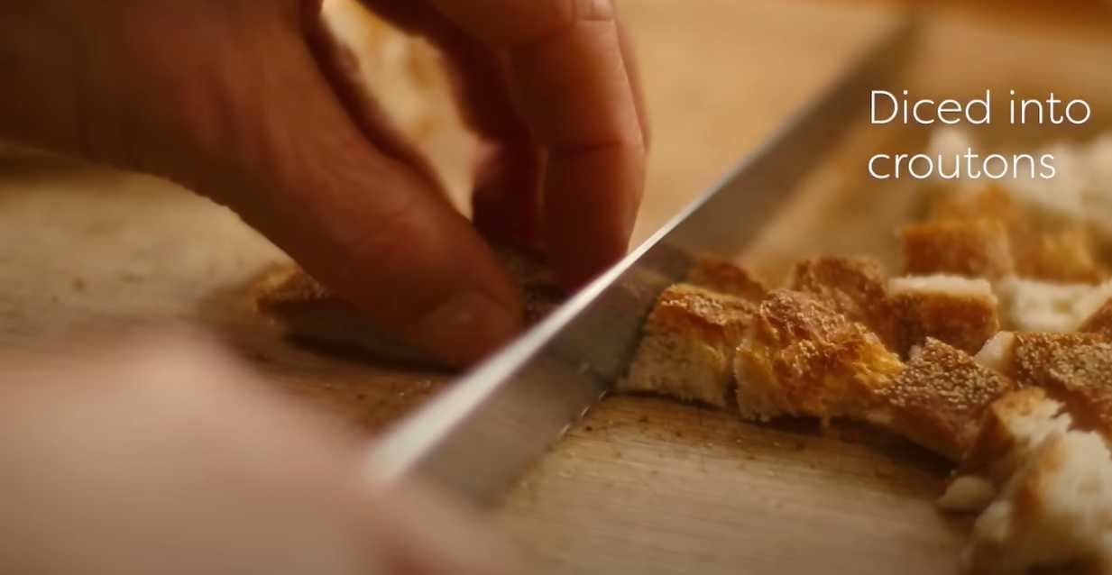 Soupe italienne à l'ail avec croûtons - Étape 13