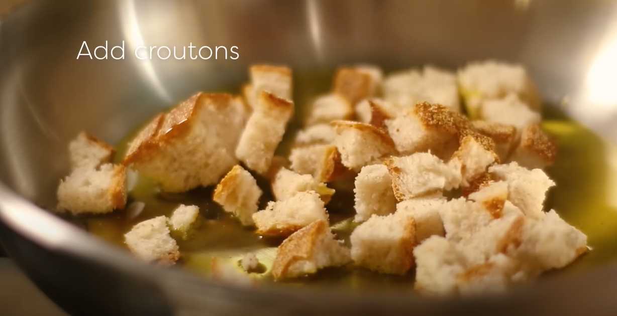 Soupe italienne à l'ail avec croûtons - Étape 14