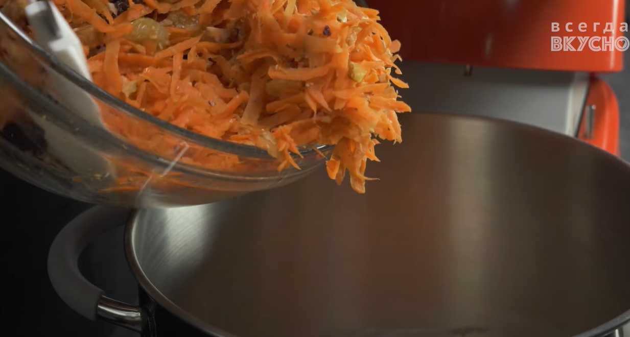 Gâteau aux carottes, noix et raisins secs - Étape 7