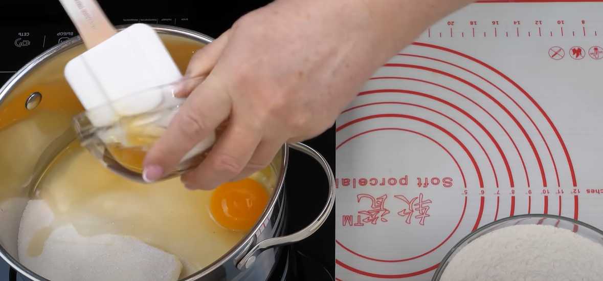 Gâteau au miel - Étape 1