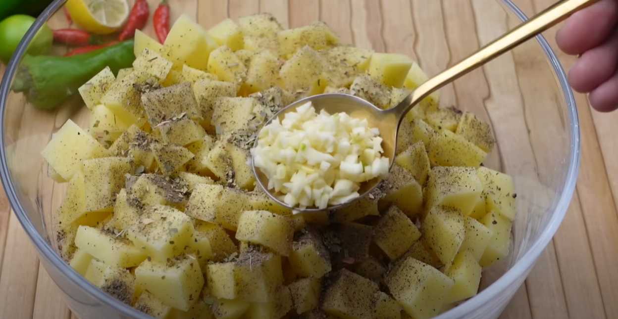 Poulet cuit au four avec des pommes de terre - Étape 2