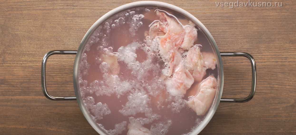 Soupe mongole Khuitsaa - Étape 1