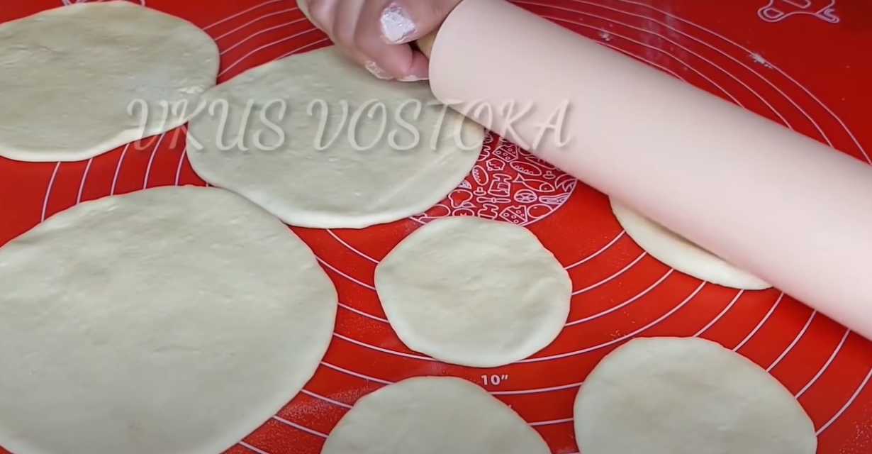 Elesh avec du poulet et des pommes de terre. Étape 8