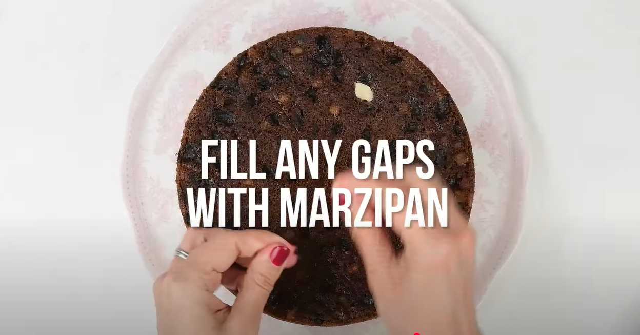 Gâteau de Pâques Simnel - Étape 9