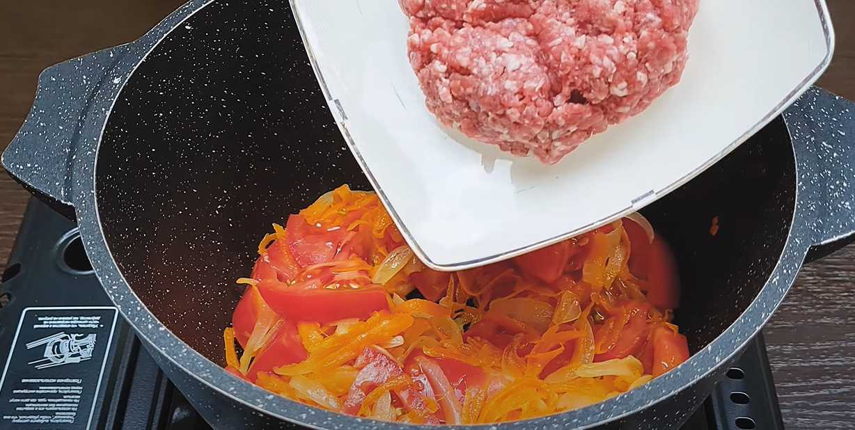 Soupe arménienne aux nouilles et aux œufs - Étape 5