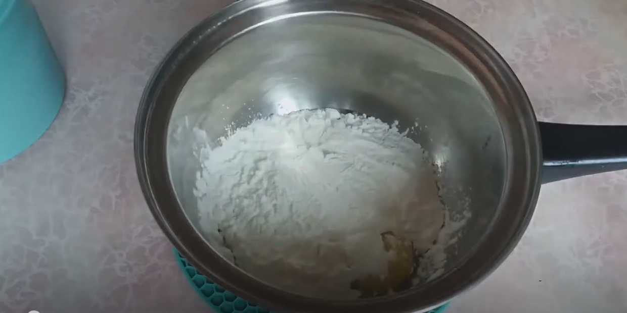 Gâteau au pain rassis - Étape 1