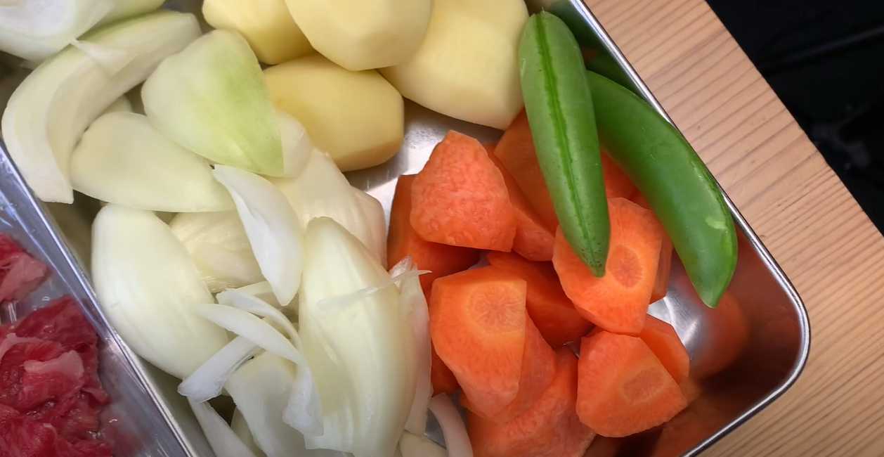 Nikujaga – Étape 1