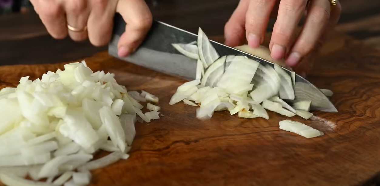 Haricots verts aux pommes de terre - Étape 1