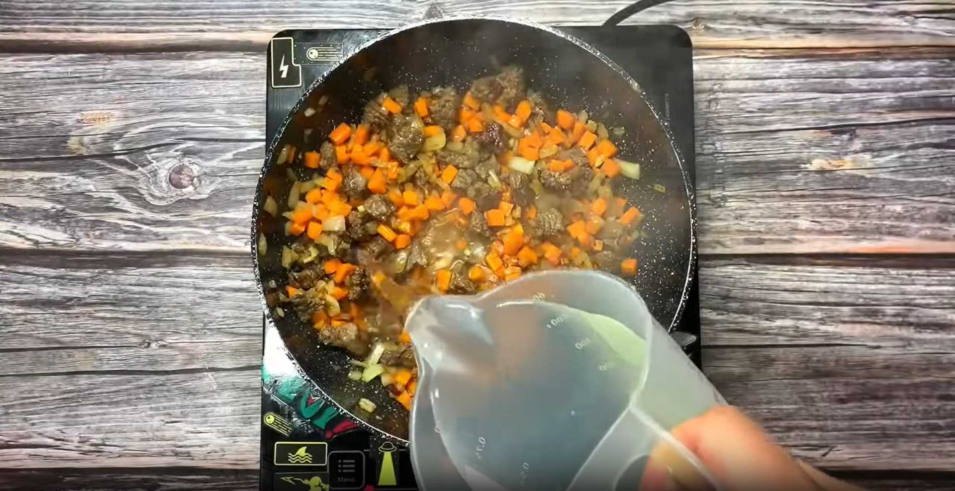 Jjajangmen au bœuf - Étape 8