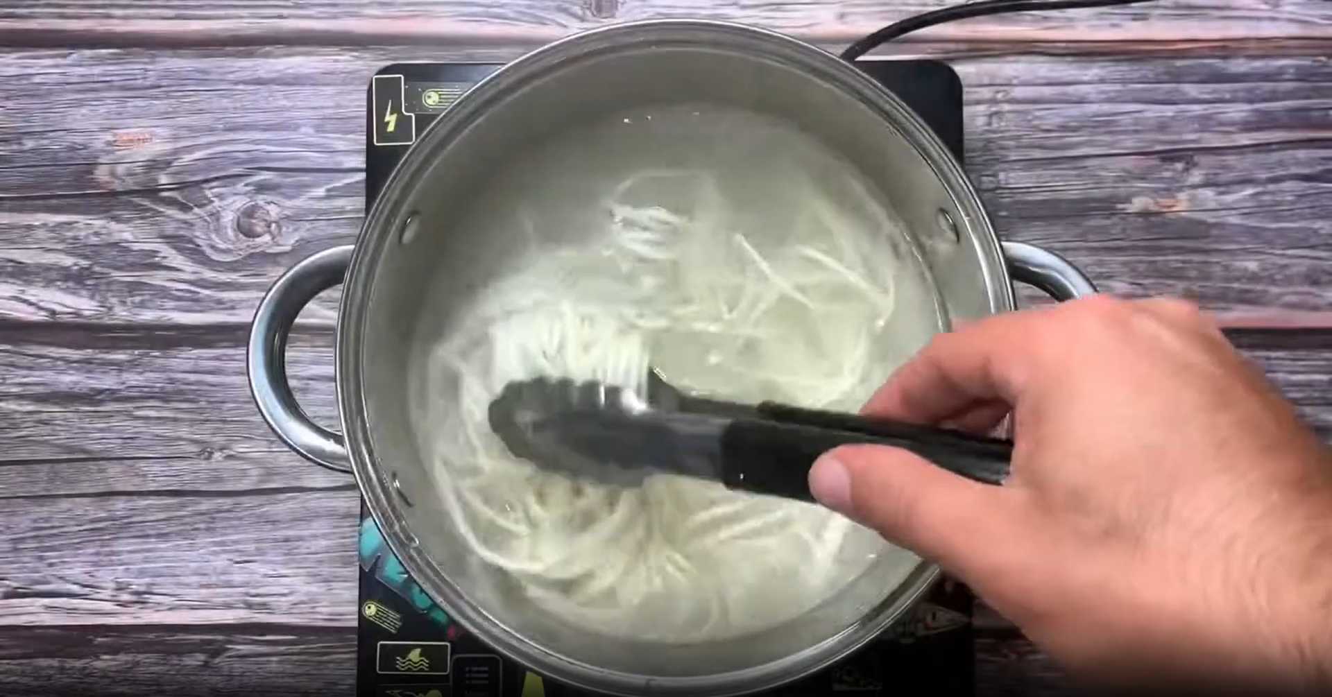 Jjajangmen au bœuf - Étape 16