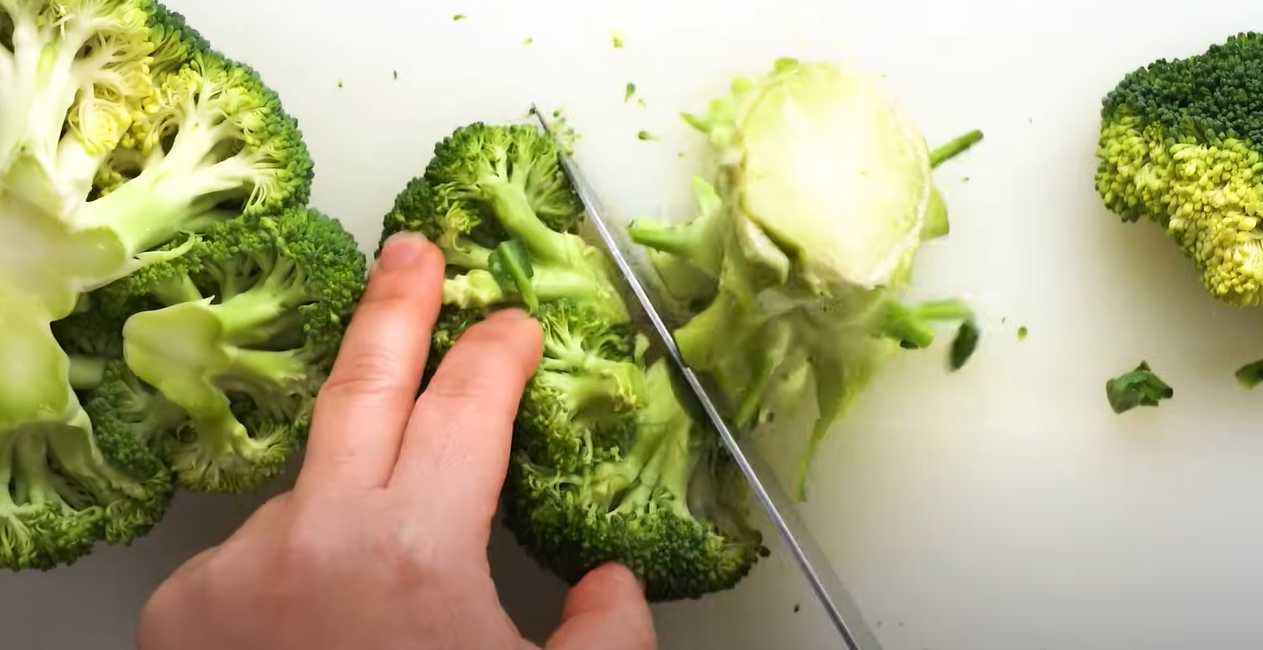 Poulet au curry, noix de coco et brocoli - Étape 1