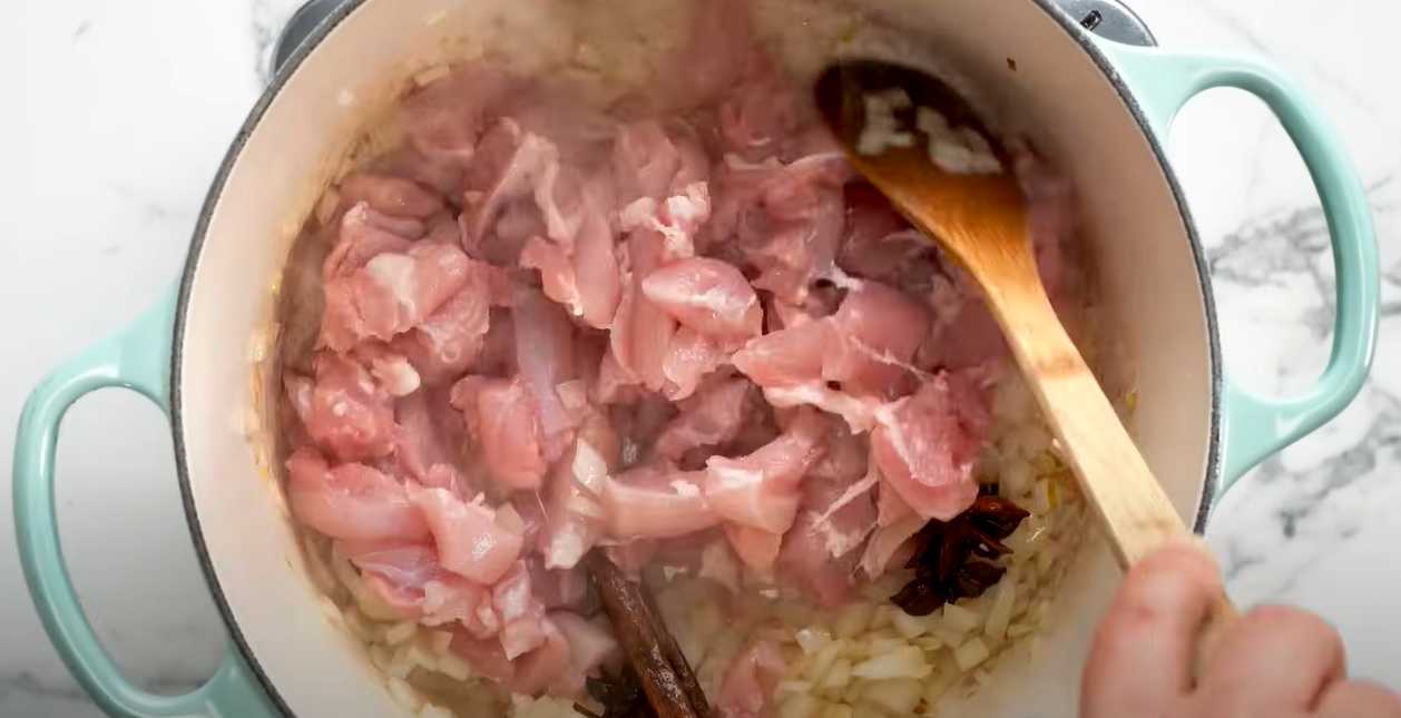 Poulet au curry, noix de coco et brocoli - Étape 5