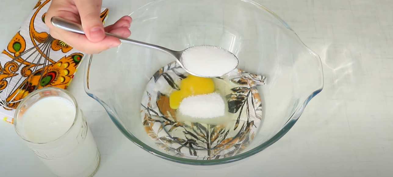 Crêpes au kéfir - Étape 1