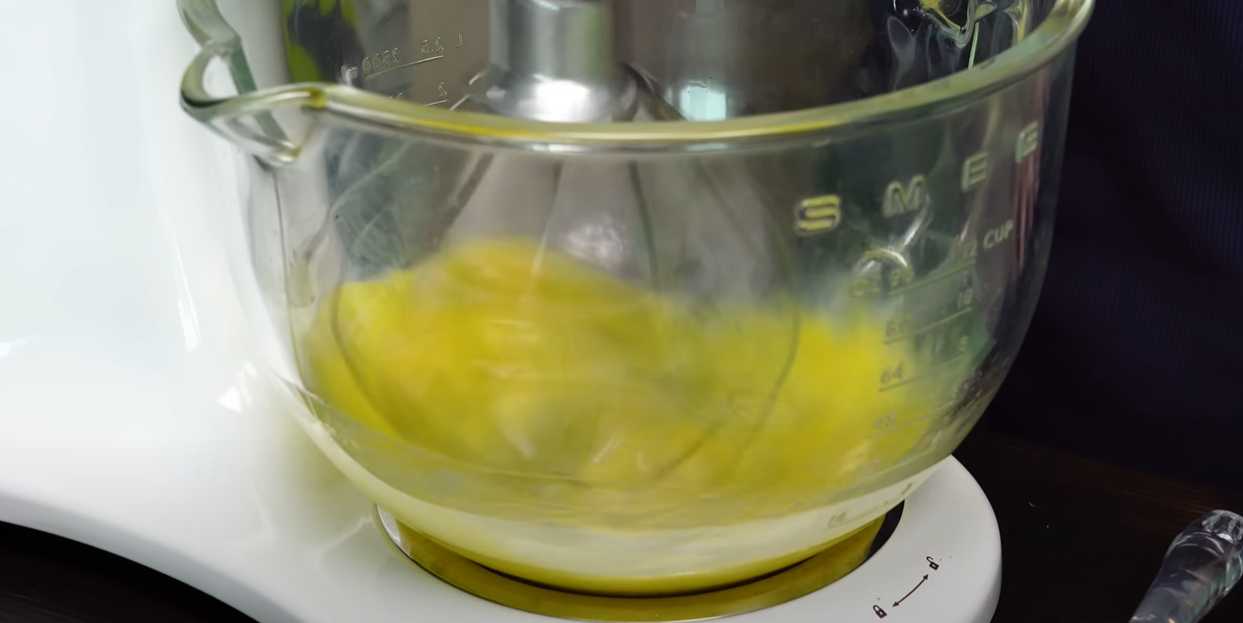 Génoise moelleuse - Étape 1