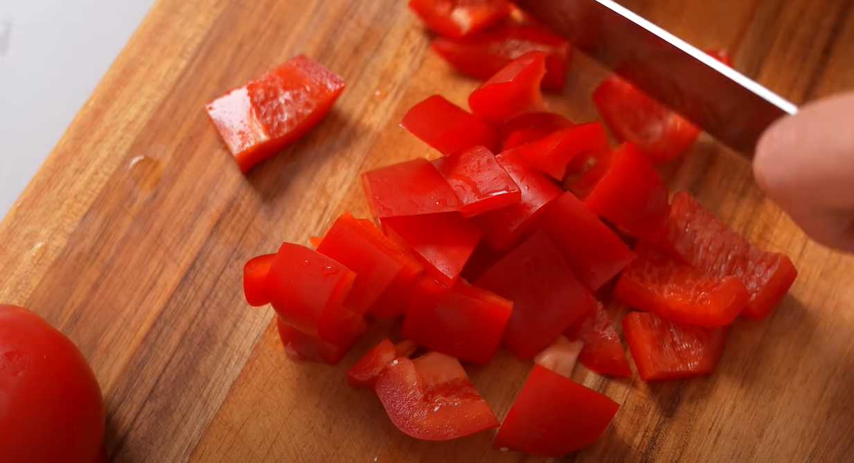 Poulet Chakhokhbili à la géorgienne classique, cuit à la poêle - Étape 7