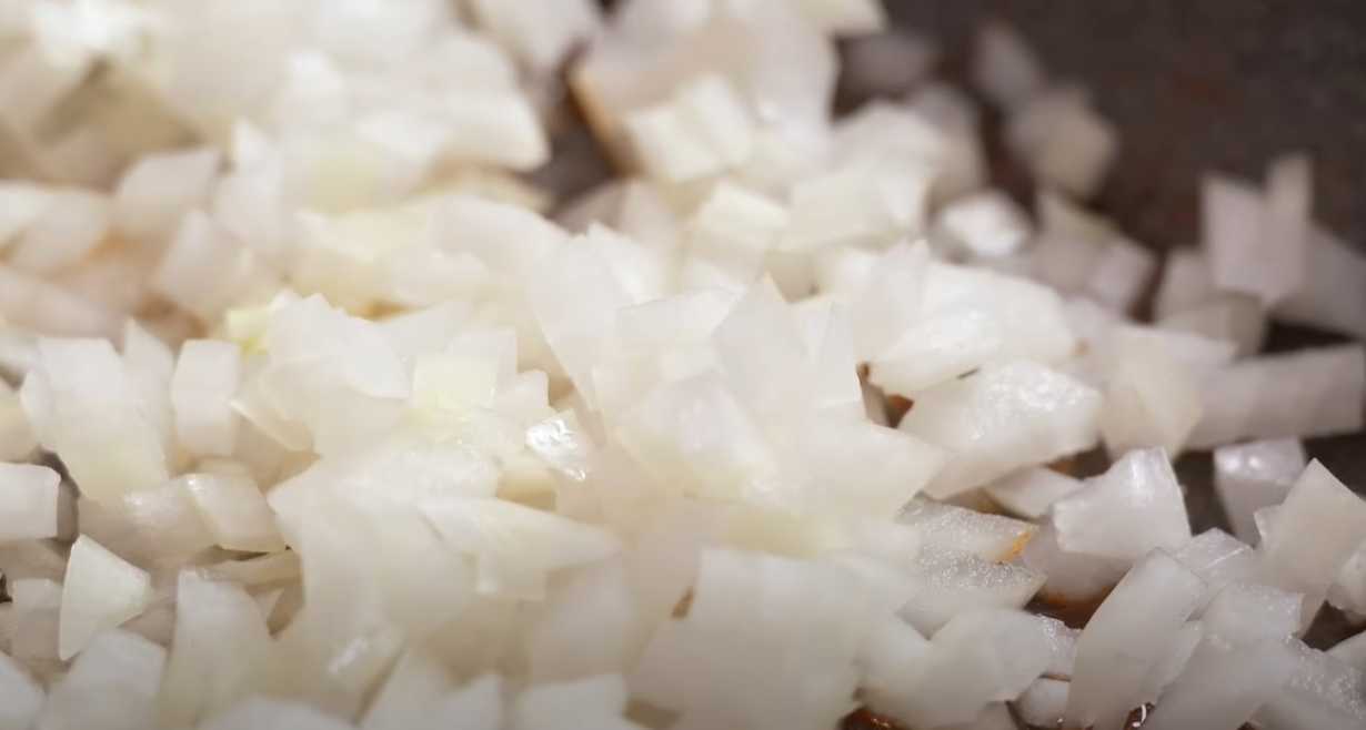 Poulet Chakhokhbili à la géorgienne classique, cuit à la poêle - Étape 6