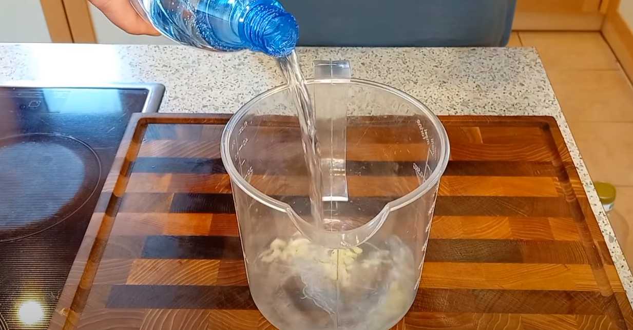 Brochettes de porc soviétiques au vinaigre et aux oignons - Étape 7