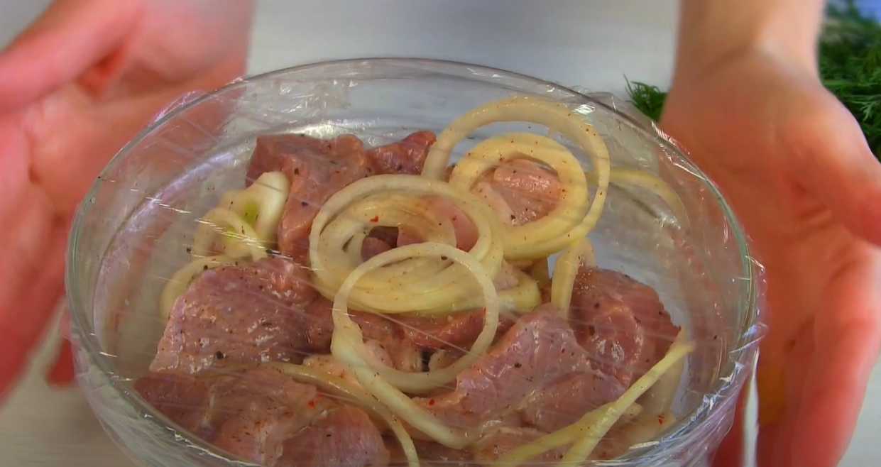 Brochettes de porc au four avec pommes de terre - Étape 4