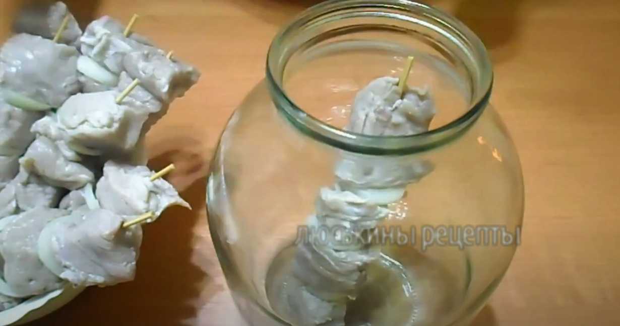 Brochettes de chiche-kebab cuites au four en bocal - Étape 4