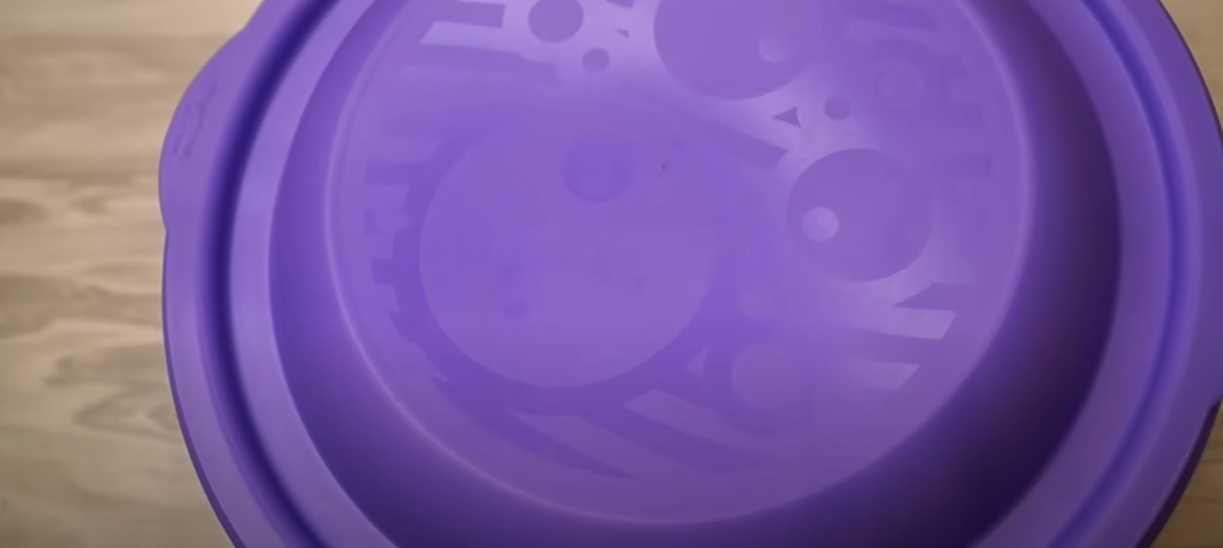 Brochettes de porc sur une plaque de cuisson - Étape 5