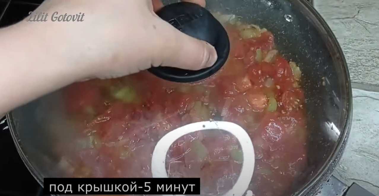 Pâtes faciles à la sauce tomate - Étape 6