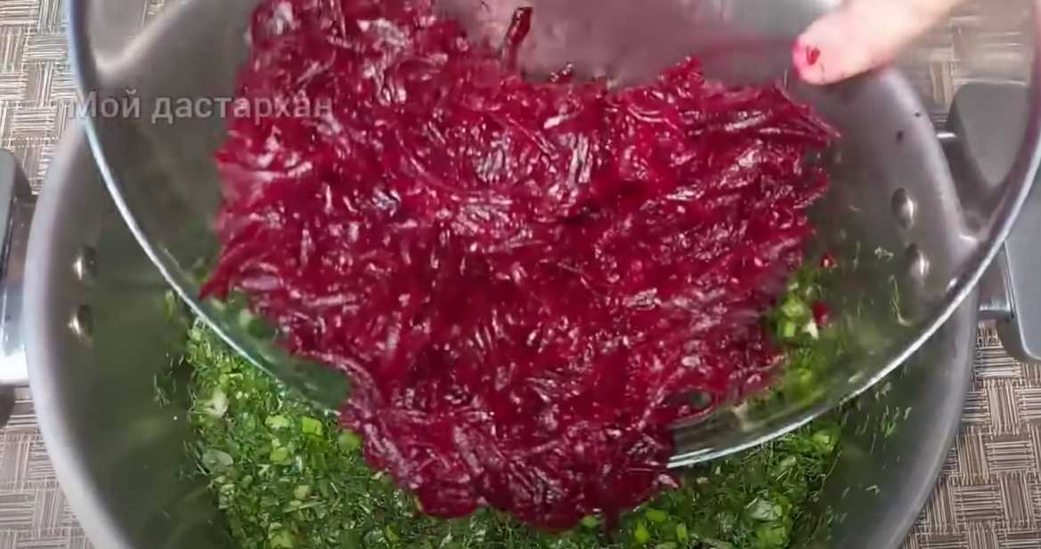 Bortsch froid aux betteraves bouillies - Étape 5