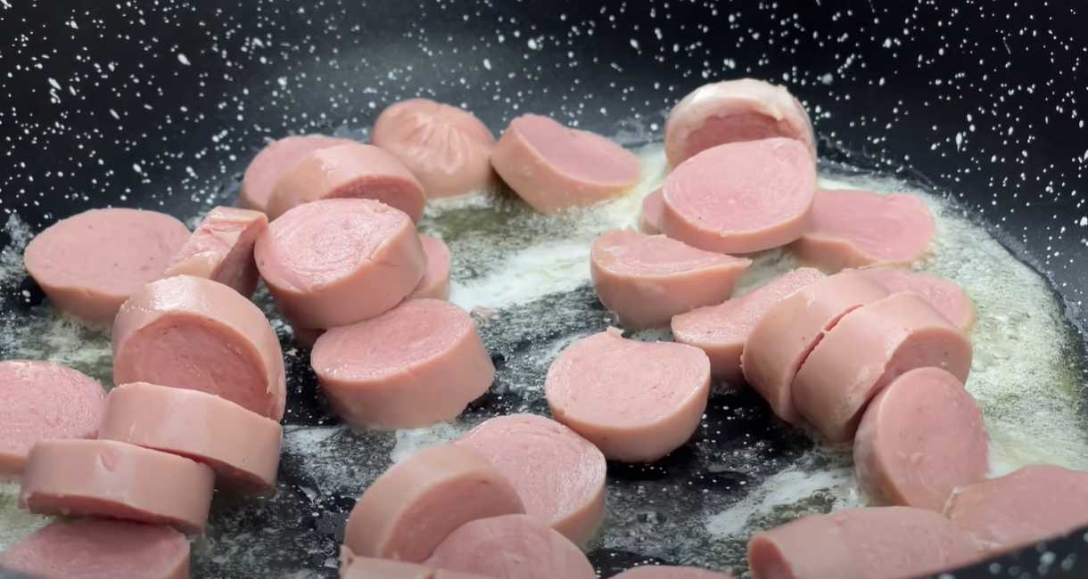 Omelette au chou et aux saucisses - Étape 2