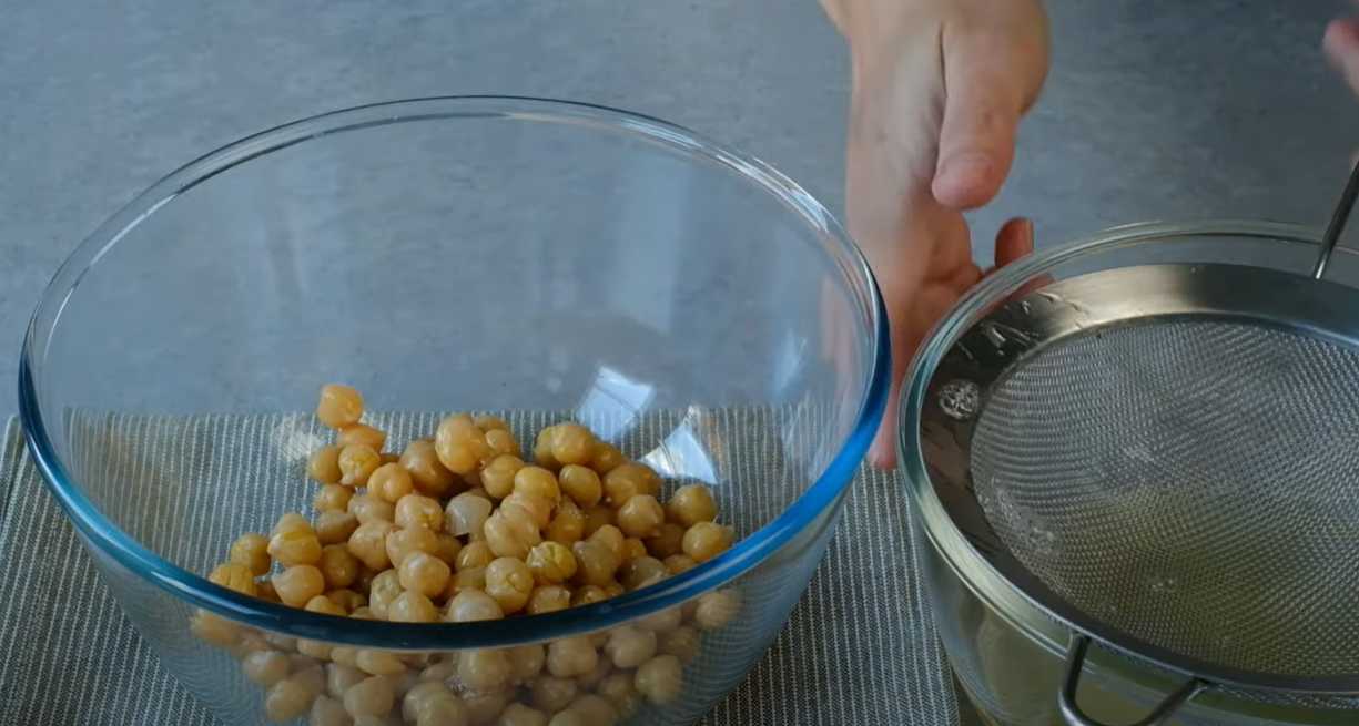 Falafels maison à la sauce aquafaba - Étape 1