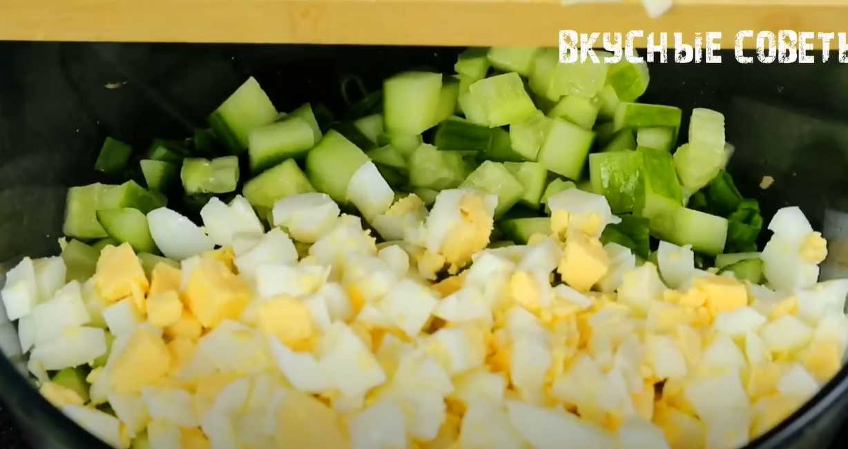 Salade de sprats et d'oignons verts - Étape 6