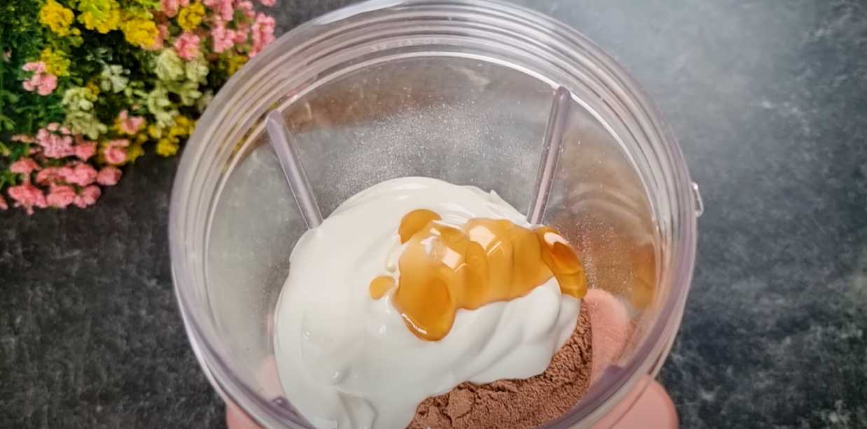 Gâteau protéiné à l'avoine et aux fraises - Étape 1