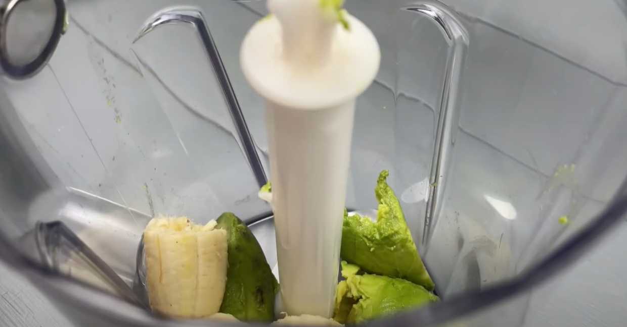 Dessert aux fruits et au chocolat sans cuisson - Étape 6