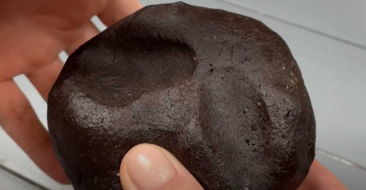 Dessert aux fruits et au chocolat sans cuisson - Étape 3