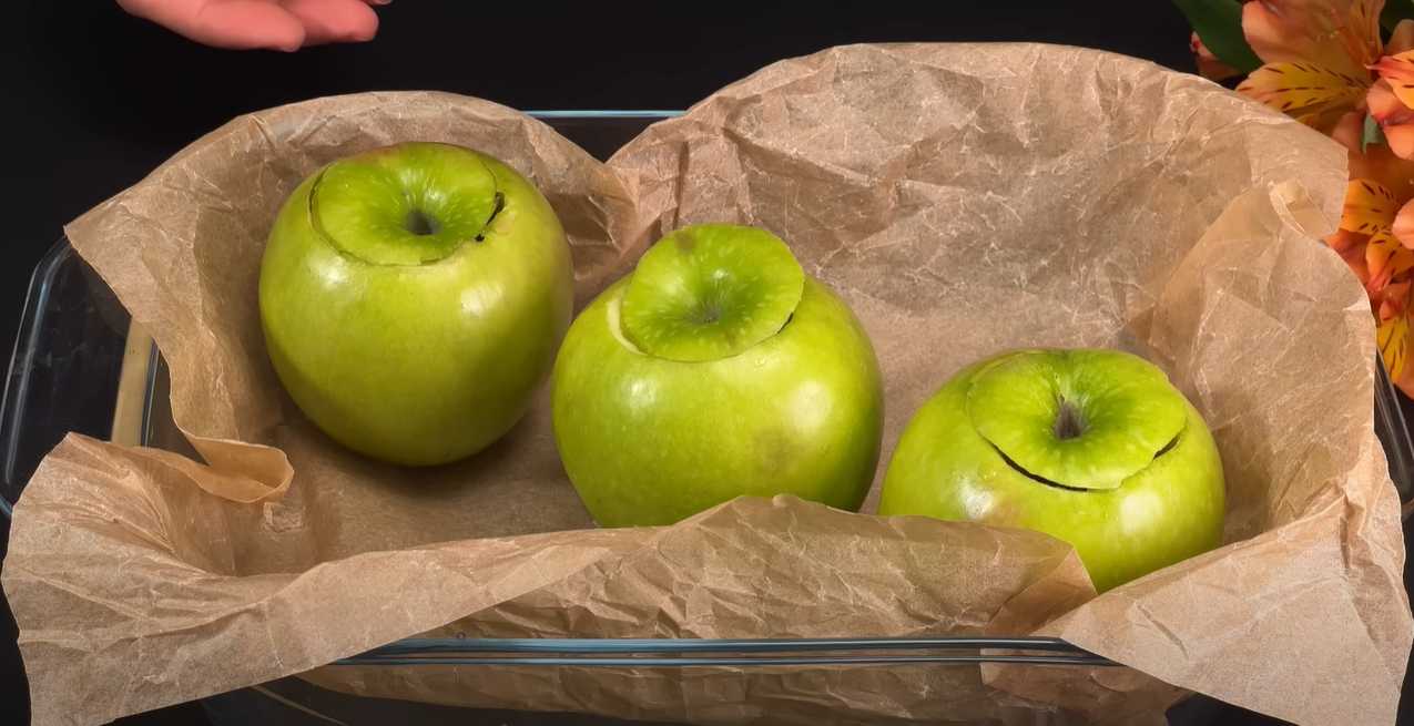 Pommes au four aux noix et aux raisins secs - Étape 2