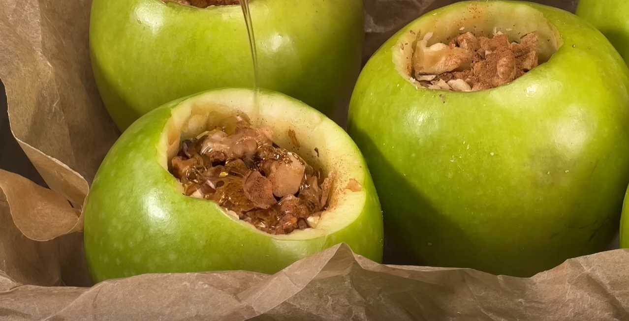 Pommes au four aux noix et aux raisins secs - Étape 5