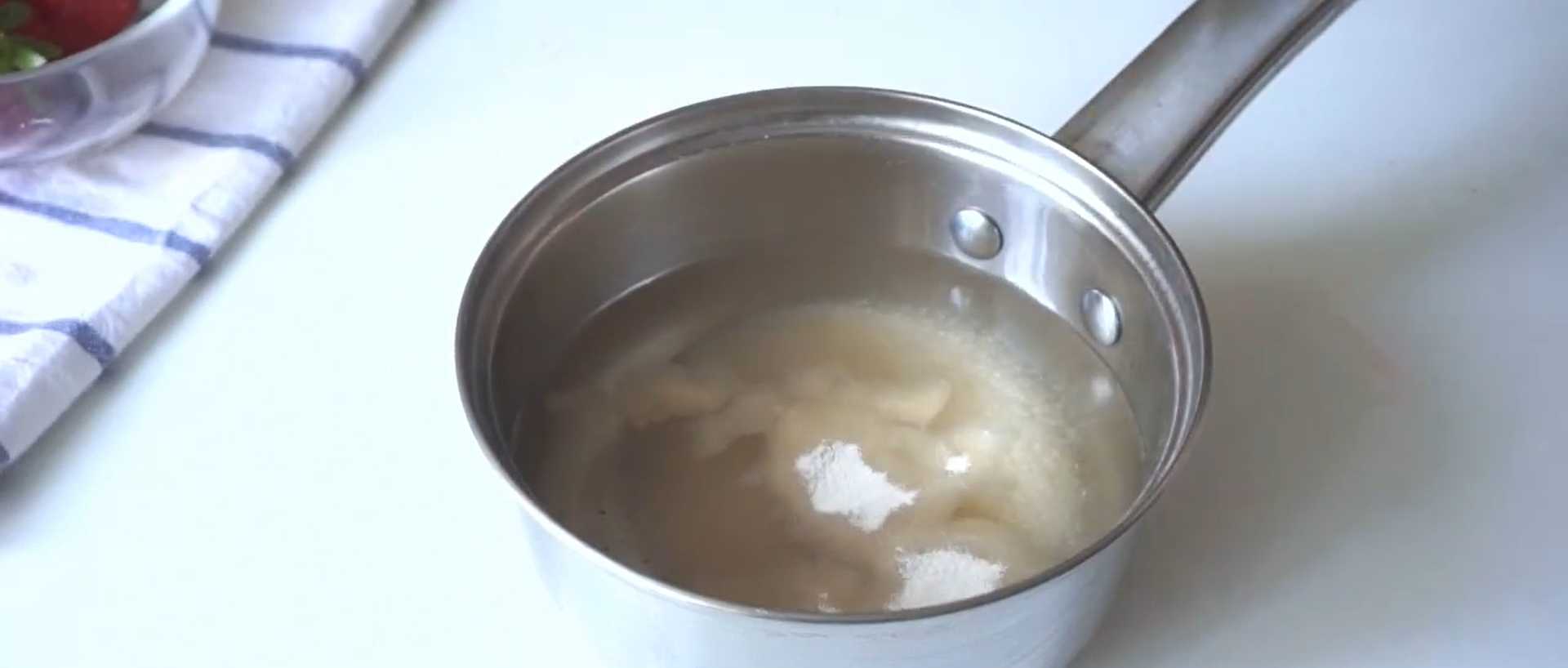 Gâteau aux fraises sans cuisson - Étape 13