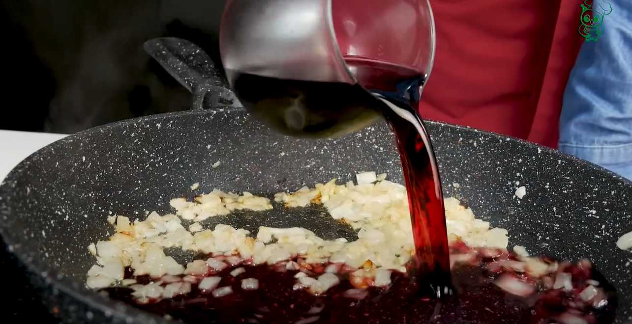 Pain de viande à la sauce au vin - Étape 13