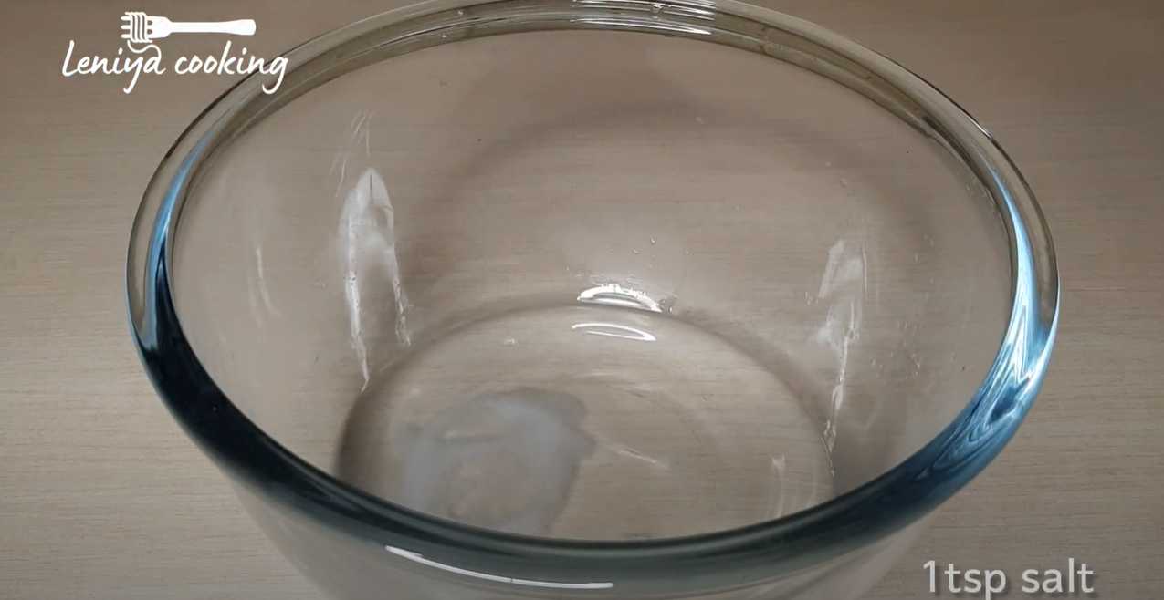 Omelette persane au pain au fromage - Étape 1