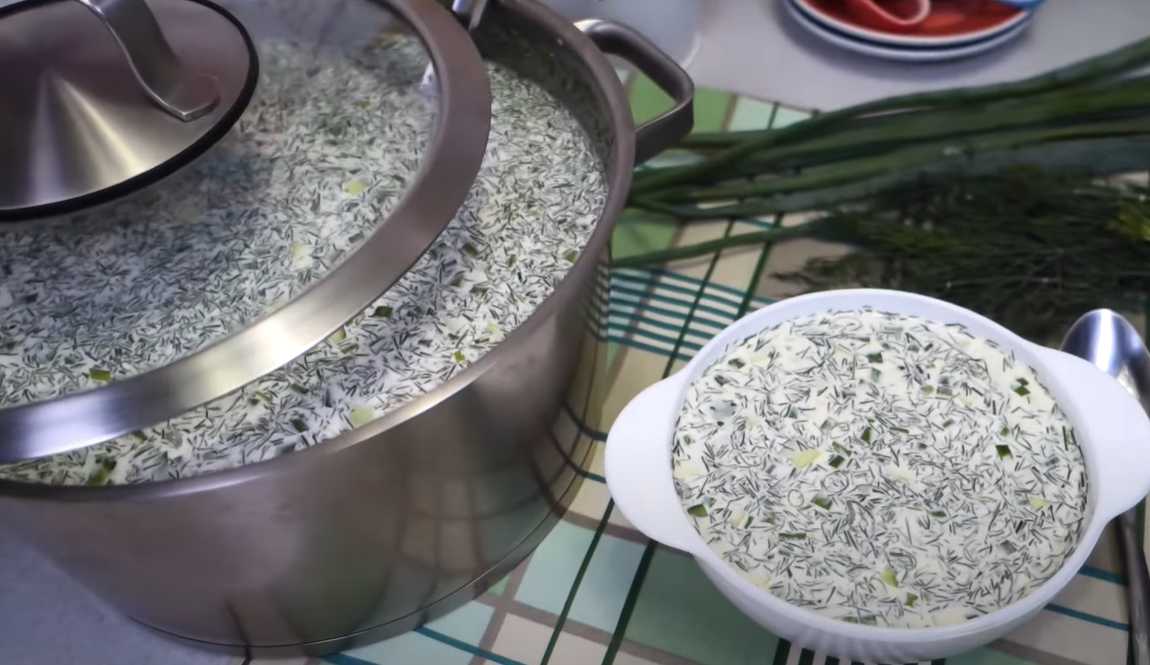 Okroshka à l'eau minérale et à la mayonnaise - Étape 10