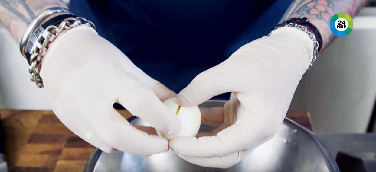 Okroshka au poulet fumé - Étape 1