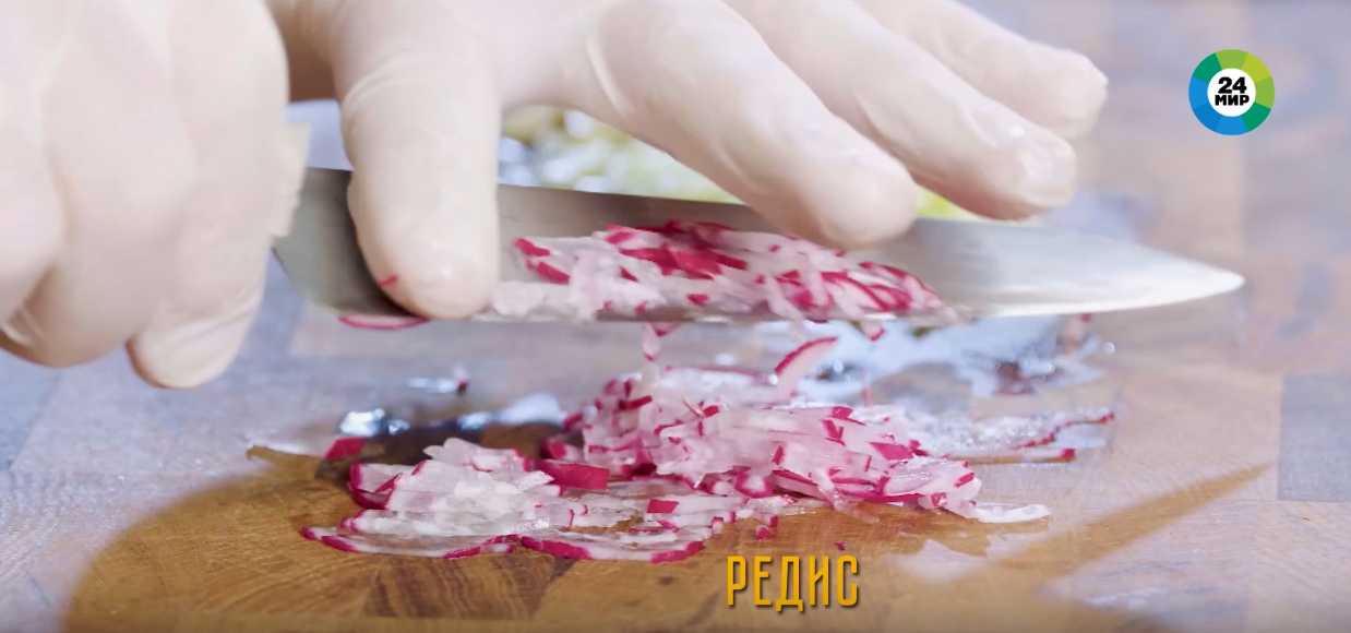 Okroshka au poulet fumé - Étape 7