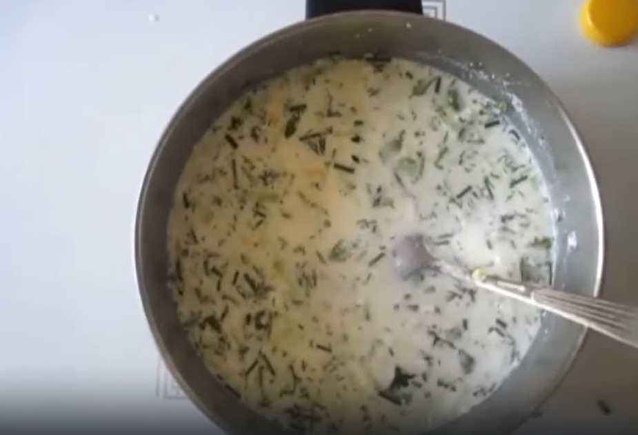 Okroshka aux radis et pommes de terre à l'eau avec mayonnaise - Étape 9