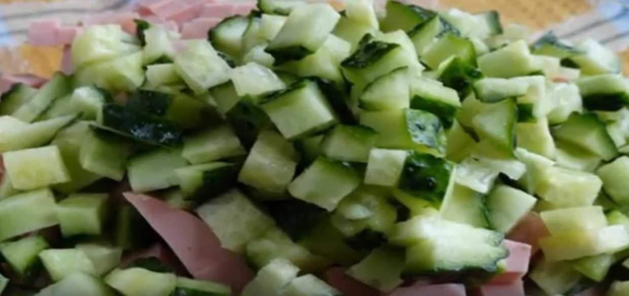 Salade d'okroshka - Étape 4