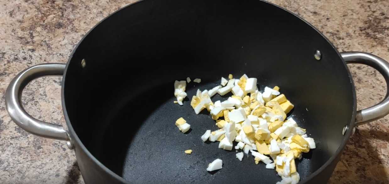 Okroshka au bouillon de poulet - Étape 4