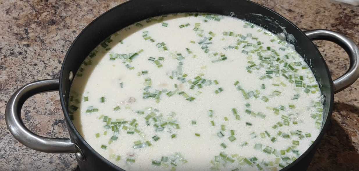 Okroshka au bouillon de poulet - Étape 11