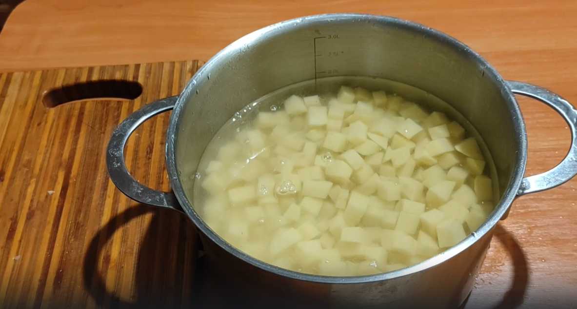 Okroshka au bouillon de poulet - Étape 2