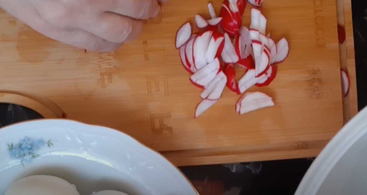 Okroshka au poisson et au kvas - Étape 1