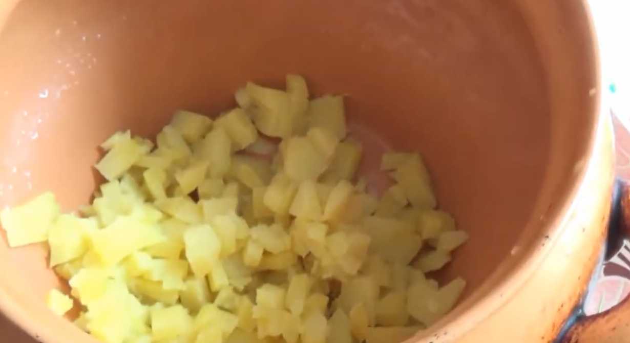 Okroshka aux betteraves et au kéfir - Étape 2