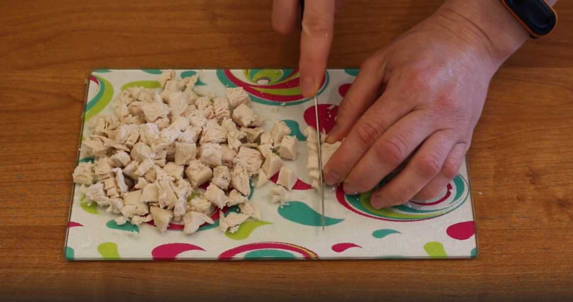 Okroshka au kéfir et au poulet - Étape 3