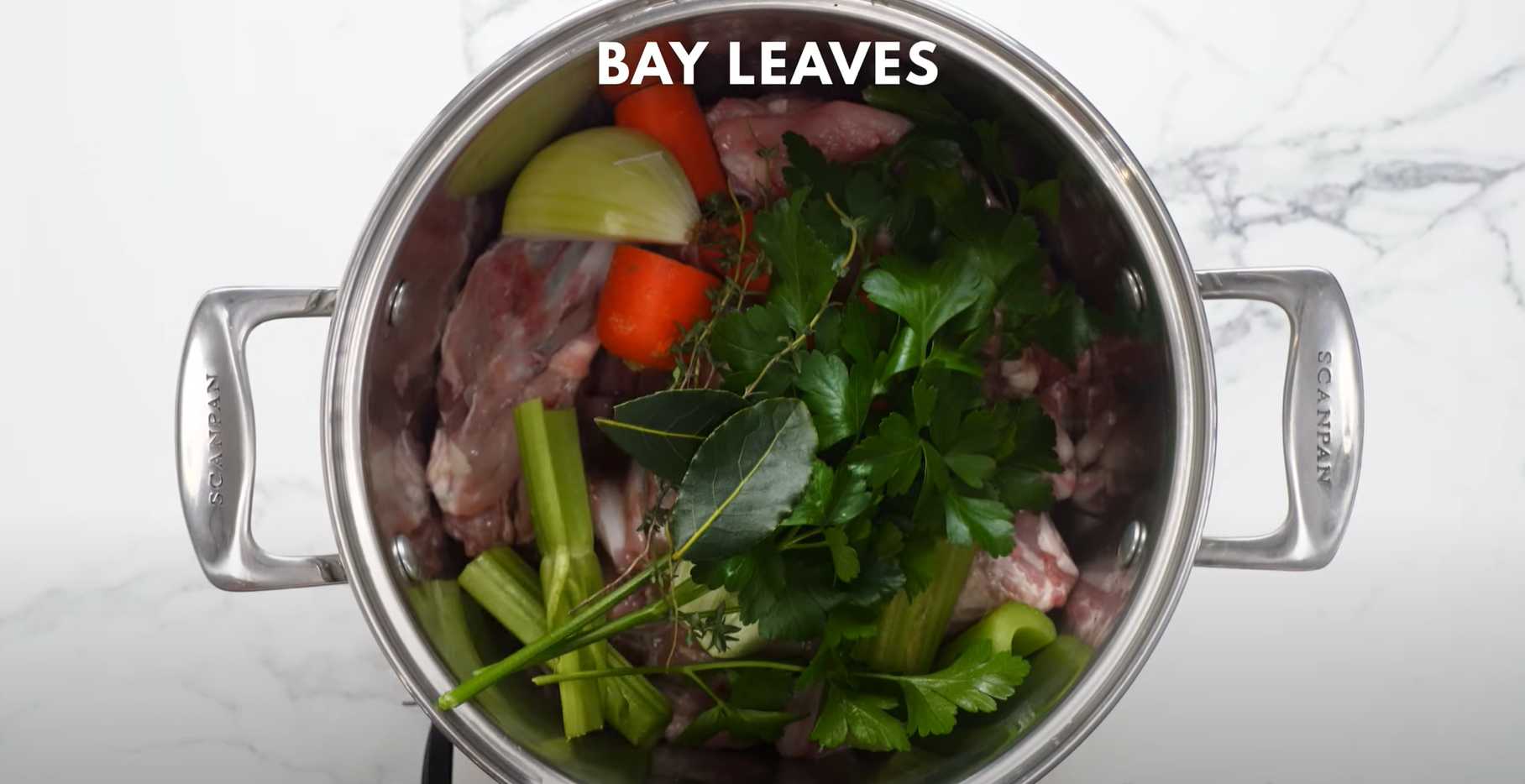 Bouillon de poulet maison aux légumes - Étape 3